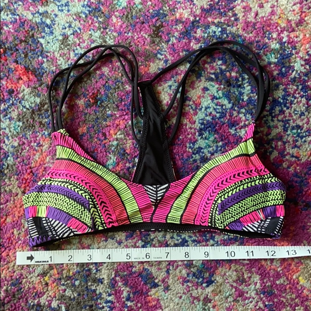Rip Curl Bikini Top🏝🏝🏝 - Picture 6 of 6